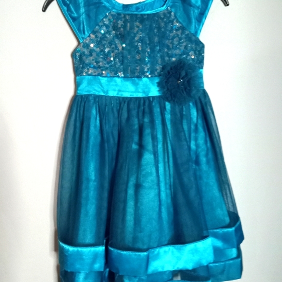 Jona Michelle - Picture 1 of 4